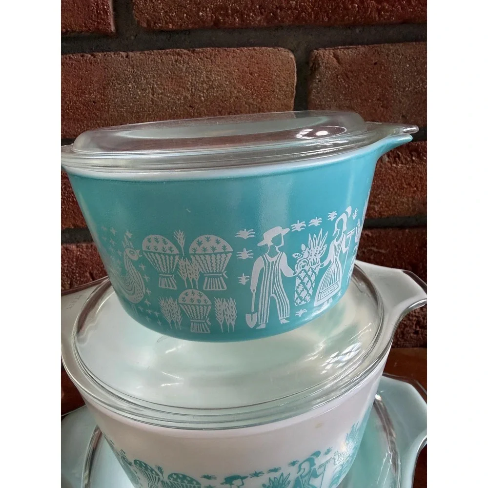 Vintage Pyrex Amish Butterprint Casserole Dishes Set, Turquoise Milk Glass
